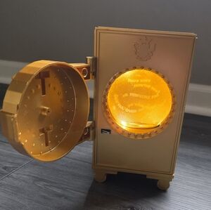 Taylor Swift Fearless Vault Snow Globe